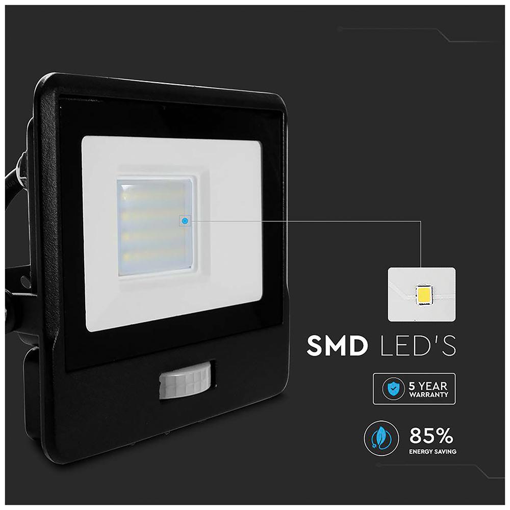 V-TAC 50W Slim PIR Floodlight 3000K 4000lm IP65 Die-Cast Aluminium