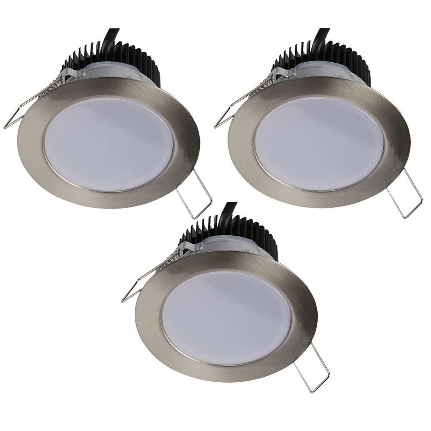 https://media.diy.com/is/image/KingfisherDigital/inbrackets-led-downlight-3-pack-4-5w-warm-white-3000k-brushed-chrome-ceiling-spotlights-inc-driver-320lm-ip20-indoor~5060793928221_04c_MP?$MOB_PREV$&$width=2400&$height=2400